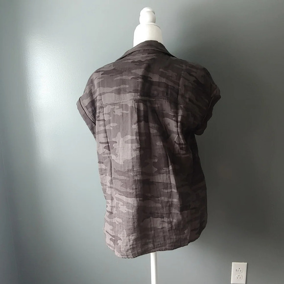 *NWT* Sanctuary Camo Tie Top - Picture 6 of 6